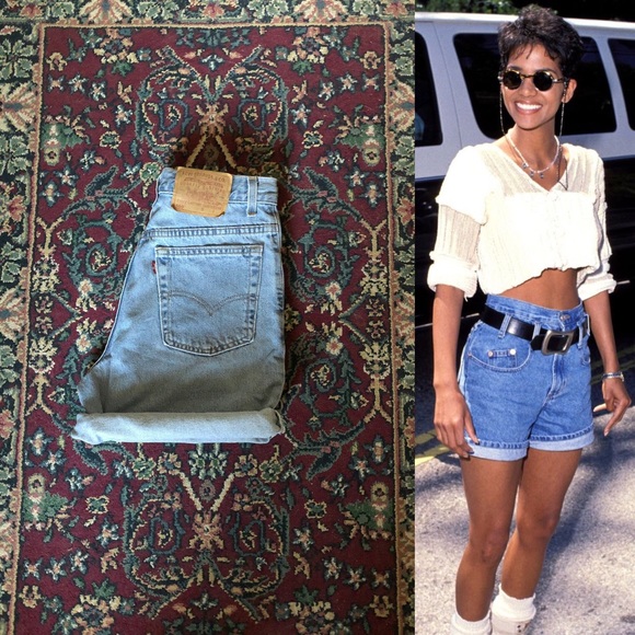 90s high waisted shorts outfit